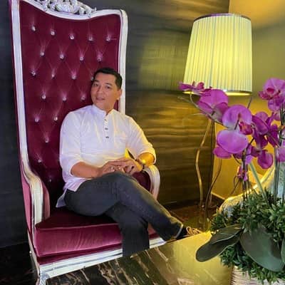 Mr.Kay