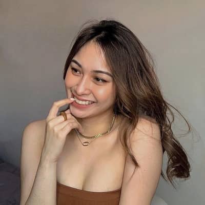 Alexis0