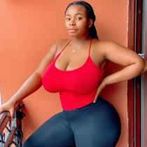 Naomi Twenewaa
