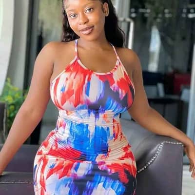 adwoa lovia