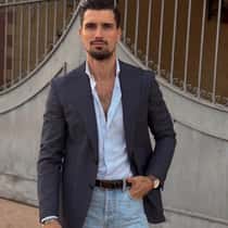 Aref