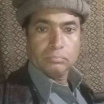 Mustan khan