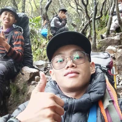 Agung Hidayat