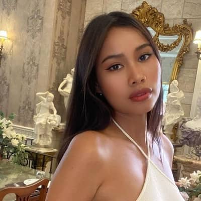 Yanna12
