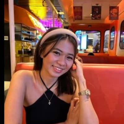 Queenie01