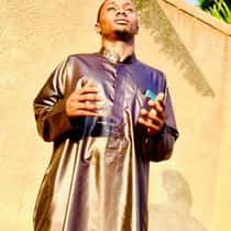 Hakhim