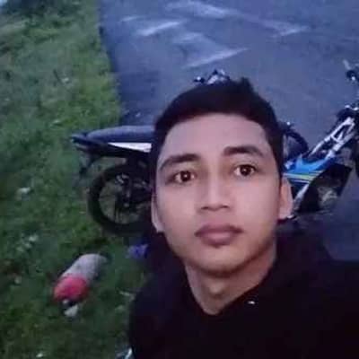 Ade prima