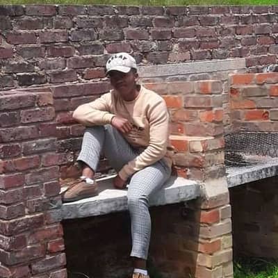 @Mzukiseni