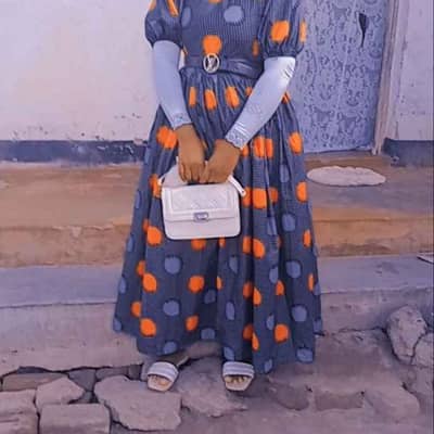 stellah j makalan